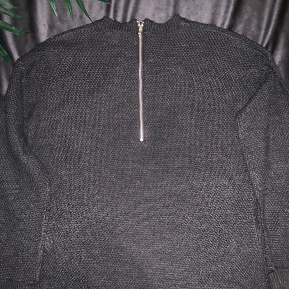 Knit sweater - Picture 2 of 2